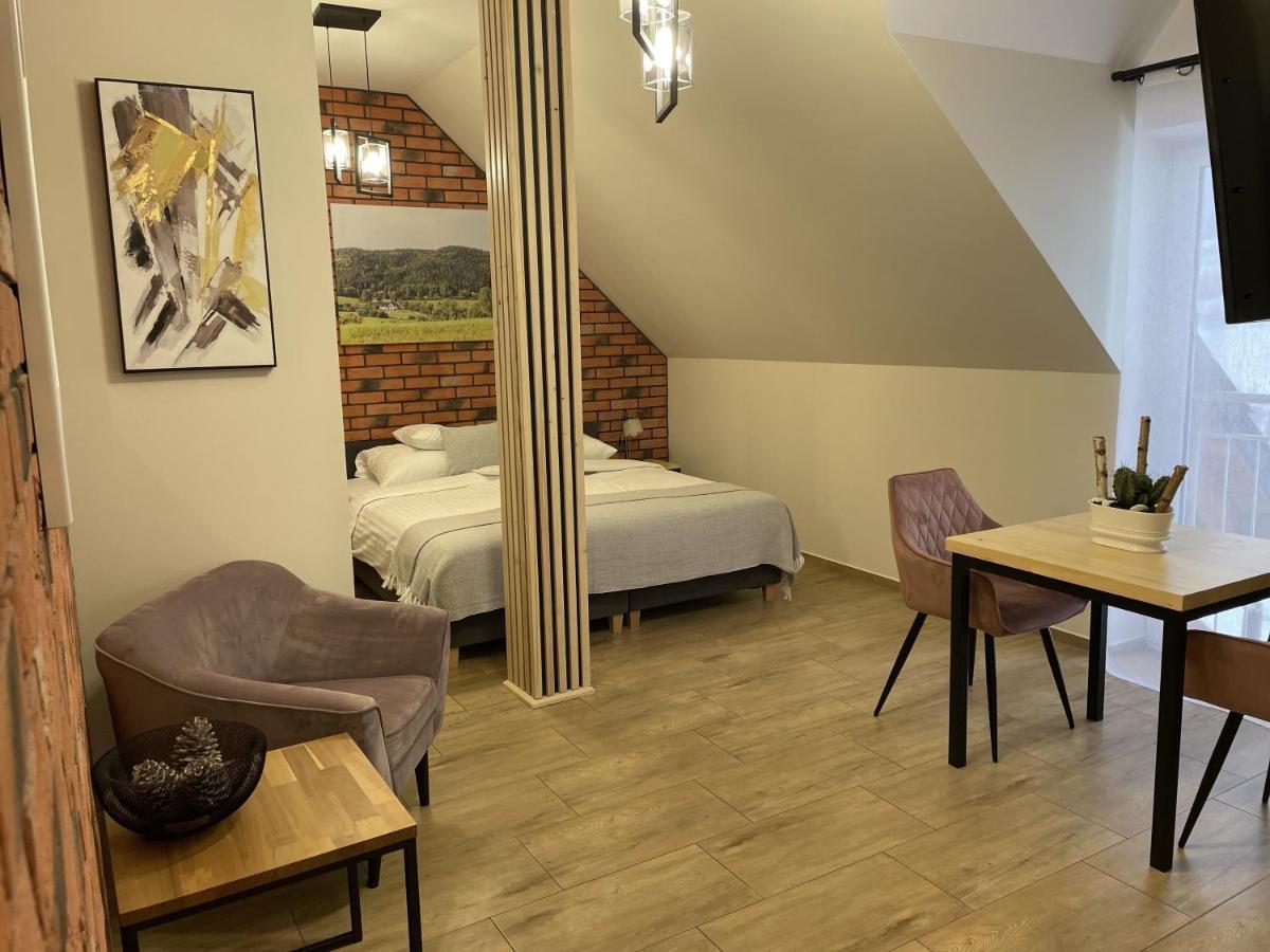 Dwor Bysina Farm stay Myslenice